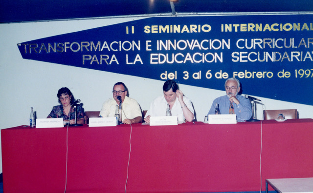 II Seminario internacional Transformacion e innovación curricular para la educación secundaria